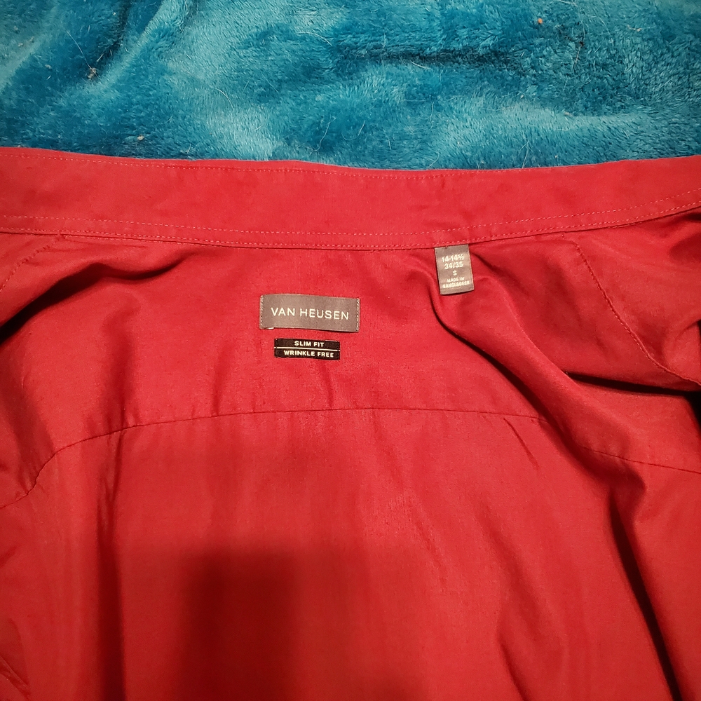 Van Heusen Men's Red Slim Fit Shirt - Picture 5 of 5